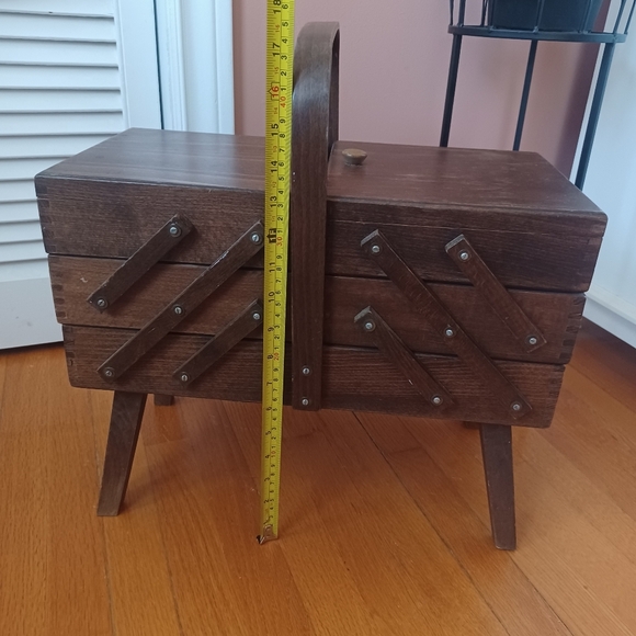 Vintage Accordion Wooden Sewing Box, 3 Tier - Picture 10 of 16